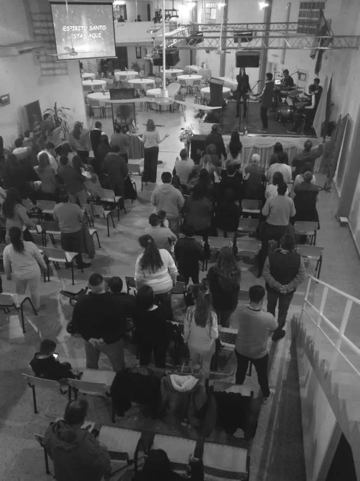 40573114_263012504343099_4355854375885733888_n